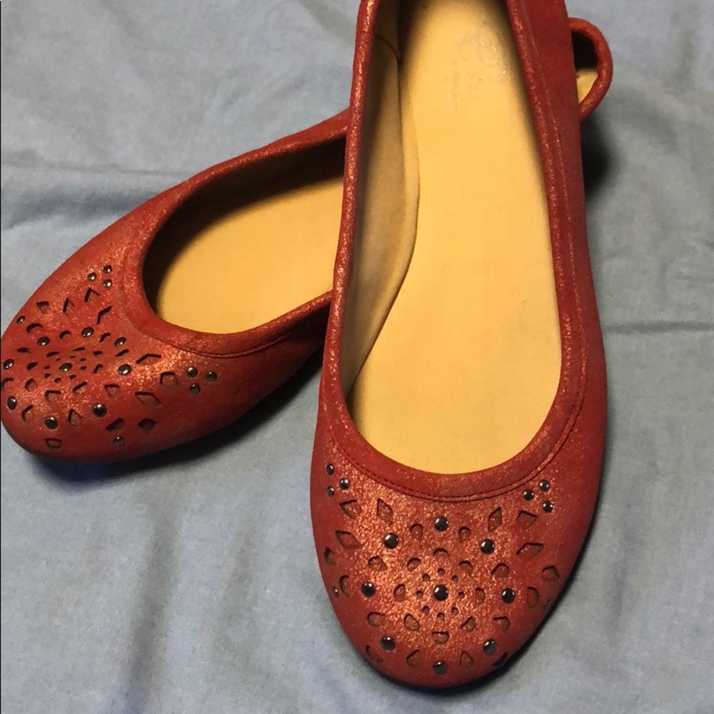 Easyspirit red flats